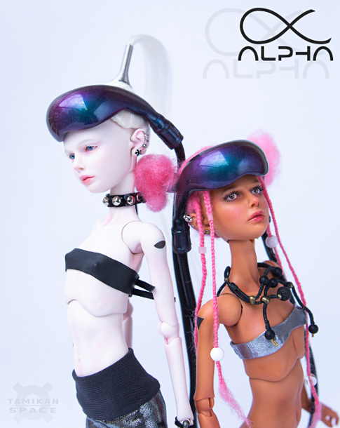 Tamikan Space Gal Alpha, Arctic and Tropical skin tones, Stanced torso